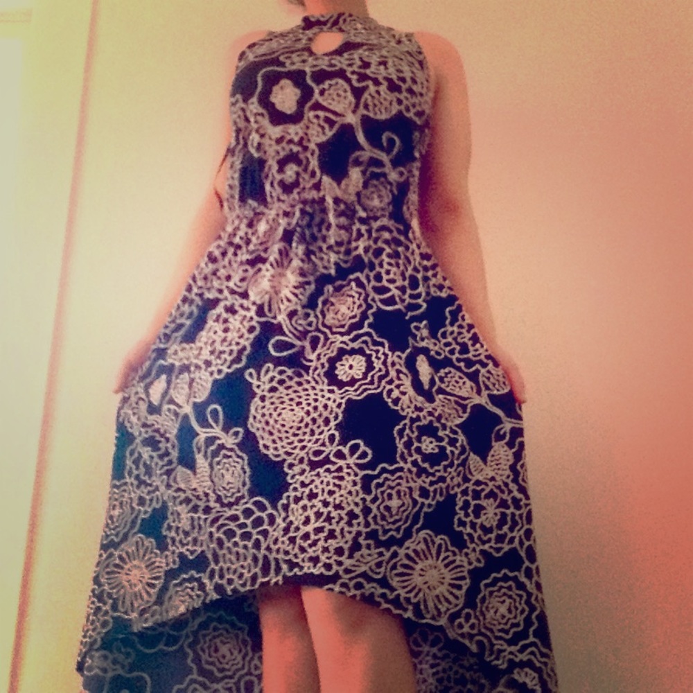 Dark blue, white patterned dress